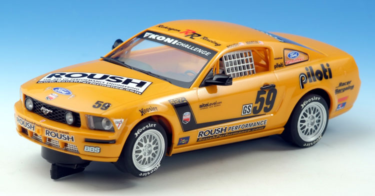 SCALEXTRIC Ford Mustang FR 500C yellow